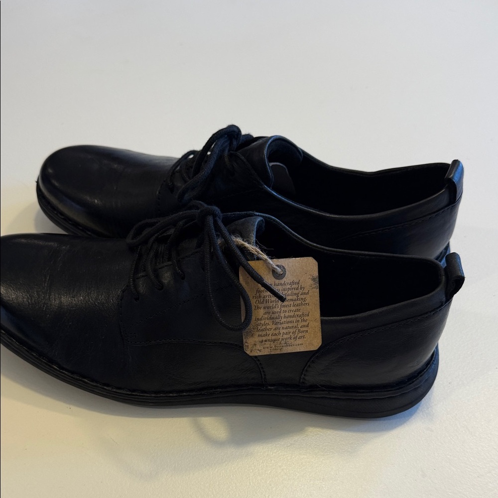 Born Classic Black Leather Men's Shoes Sz 11.5.  NWOB. Tub3